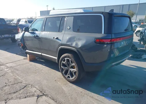 2024 Rivian R1S Adventure Quad Motor Large Pack from USA, damaged, VIN 7PDSGABA1RN039642